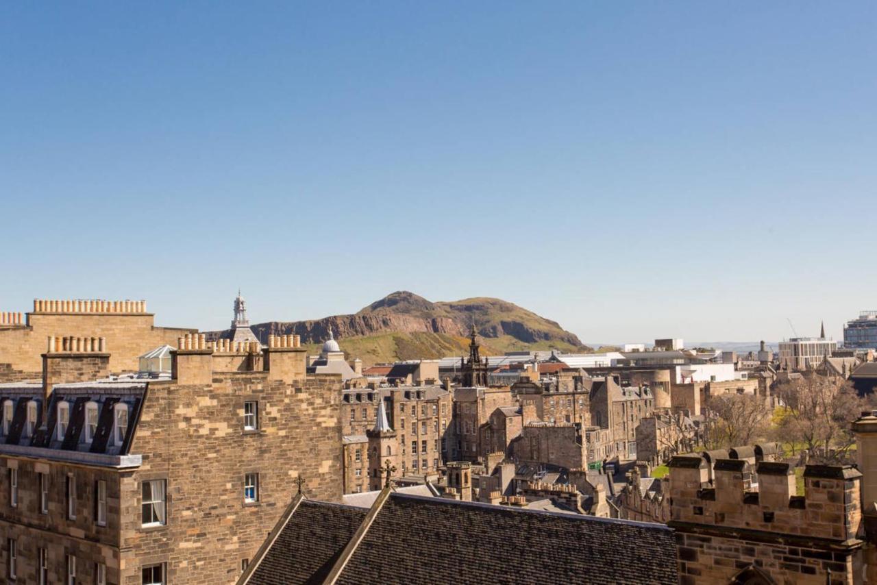 Ferienwohnung Altido Retro Castle Retreat 2Bed Edinburgh Zimmer foto